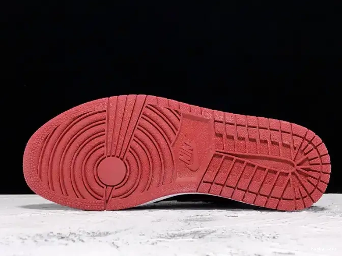 Rep Husky SB Lance Black 653532-002 1 Air Jordan - Mountain 0517